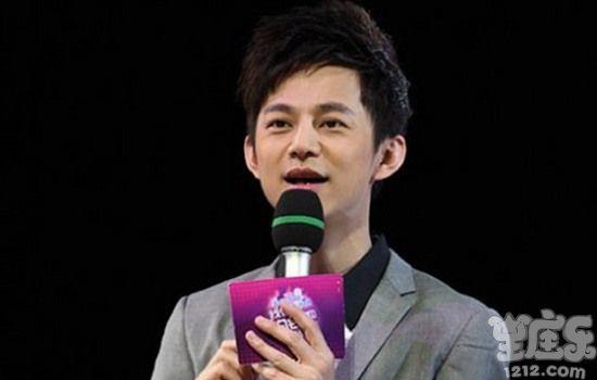 何炅是什么星座?3