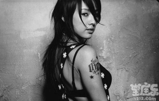 李孝利是什么星座?2