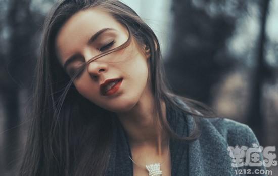 在爱情中特别小心眼的星座女是3