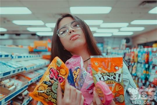 感情中需要主动，真爱才会到来的星座3