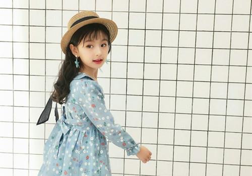 2024年尤姓名字大全女孩