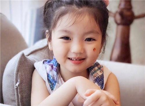 姓苗什么涣三字女生名字 大气儒雅的书香名字女