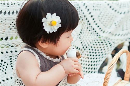 袁姓兔年女宝宝取什么名字寓意好听淡雅