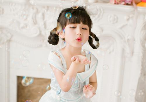 姓莫芩什么二字女生名字 温婉女孩名字古风-在线名字打分