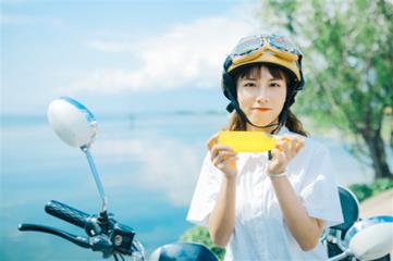 双子女对你心动的信号