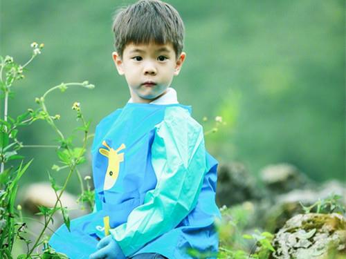 姓殷熠什么二字男生名字 有帝王气质的名字-测名打分免费