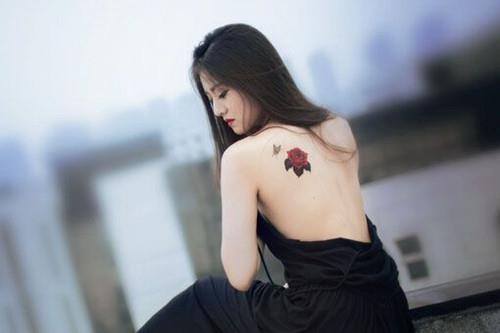 曾姓芳字辈 女孩子取名字形容聪明与智慧