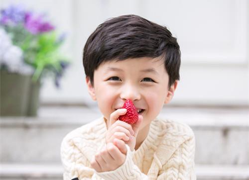 石姓龙年男宝宝起什么名字干净诗意,石姓龙年男宝宝起什么名字干净诗意